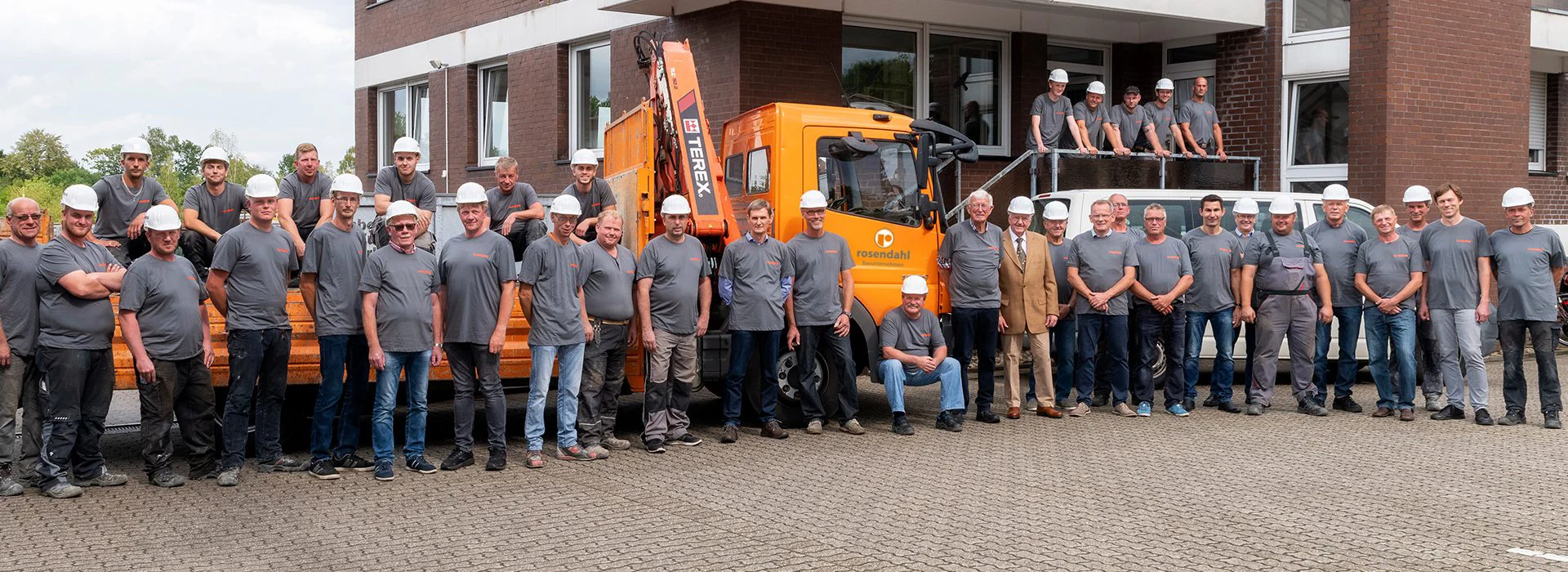 head-gruppenbild_newLogo